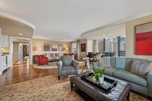 1313 N Ritchie Ct, Chicago, IL 60610 - Photo 8