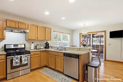 276 Shipland Drive, Crystal Lake, IL 60014 - Photo 20