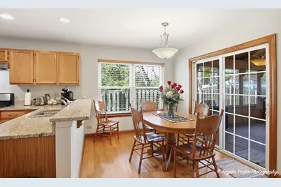 276 Shipland Drive, Crystal Lake, IL 60014 - Photo 24