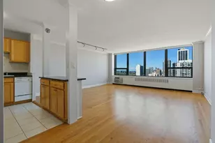 [Address not provided], Chicago, IL 60610 - Photo 8