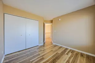 252 Balmoral Ct, Glendale Heights, IL 60139 - Photo 20