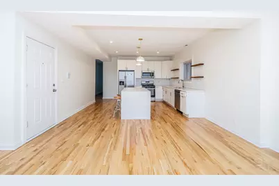 6711 S Paxton Avenue, Chicago, IL 60649 - Photo 8