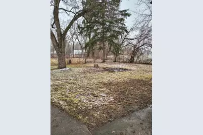 1803 Riverside Drive, McHenry, IL 60050 - Photo 16