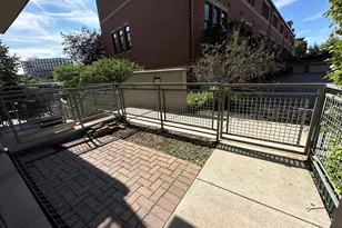 1000 N Kingsbury St, Chicago, IL 60610 - Photo 8