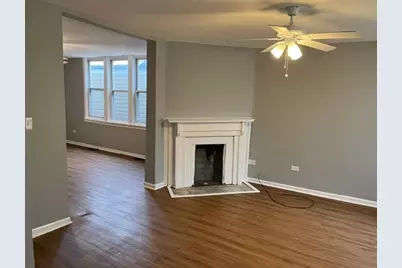 8153 S Exchange Avenue, Chicago, IL 60617 - Photo 2