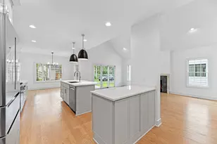 1672 Huntington Ln, Highland Park, IL 60035 - Photo 6