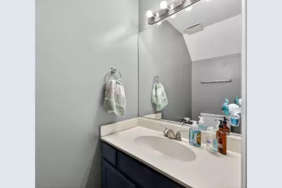 842 N Tamarac Boulevard, Addison, IL 60101 - Photo 10