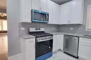 [Address not provided], Maywood, IL 60153 - Photo 6