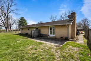 408 E Victory St, Sidney, IL 61877 - Photo 28