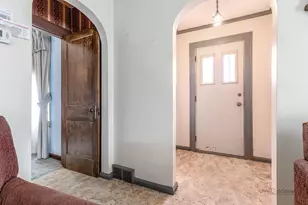 580 N Quentin Rd, Palatine, IL 60067 - Photo 4