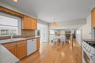 1118 Charlene Ln, Schaumburg, IL 60193 - Photo 8