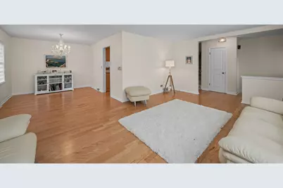 1118 Charlene Lane, Schaumburg, IL 60193 - Photo 4