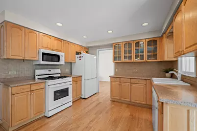 1118 Charlene Lane, Schaumburg, IL 60193 - Photo 6