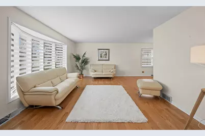 1118 Charlene Lane, Schaumburg, IL 60193 - Photo 2