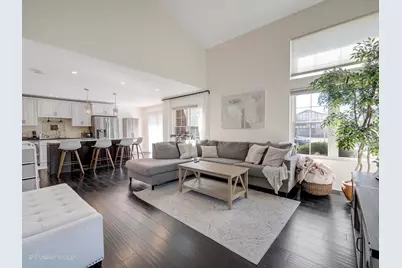 210 Stoneybrook Lane, Bloomingdale, IL 60108 - Photo 4