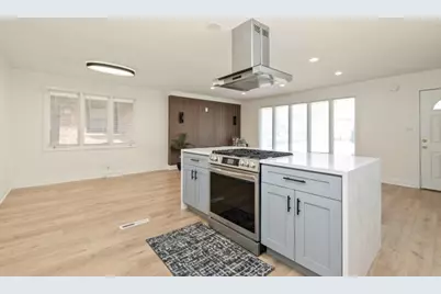 505 E 146th Street, Dolton, IL 60419 - Photo 10