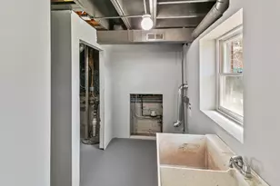 6151 Victoria Dr, Oak Forest, IL 60452 - Photo 16