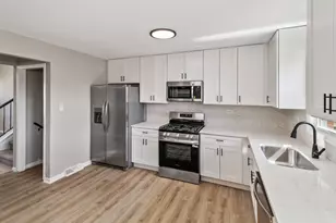 6151 Victoria Dr, Oak Forest, IL 60452 - Photo 8