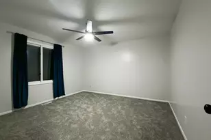 5505 W Shore Dr, McHenry, IL 60050 - Photo 10