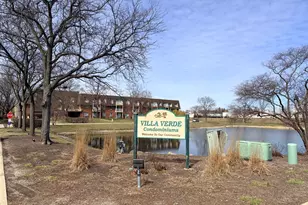 2 Villa Verde Dr, Buffalo Grove, IL 60089 - Photo 18