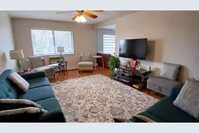 2 Villa Verde Drive #201, Buffalo Grove, IL 60089 - Photo 6