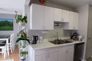 2 Villa Verde Dr, Buffalo Grove, IL 60089 - Photo 6