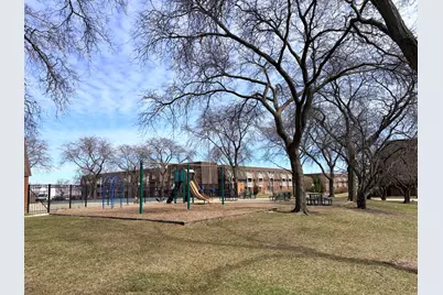 2 Villa Verde Drive #201, Buffalo Grove, IL 60089 - Photo 18