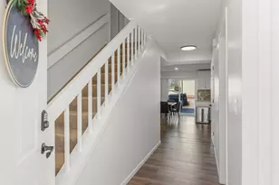 1301 Peshtigo Ave, Naperville, IL 60564 - Photo 2