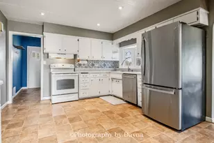 209 E Lafayette St, Ashkum, IL 60911 - Photo 6