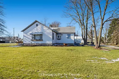 209 E Lafayette Street, Ashkum, IL 60911 - Photo 1