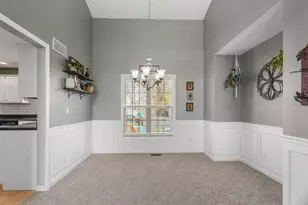 806 Switchgrass Ln, Champaign, IL 61822 - Photo 10