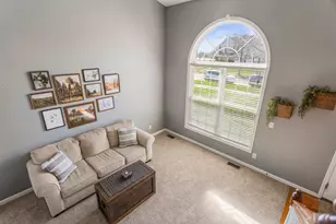 806 Switchgrass Ln, Champaign, IL 61822 - Photo 8