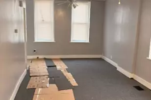 10501 S Corliss Ave, Chicago, IL 60628 - Photo 26