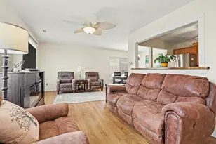 16180 Apple Ln, Tinley Park, IL 60487 - Photo 2