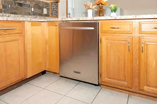 3842 Dunbury Ln, Rockford, IL 61101 - Photo 32