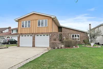 1133 N Thatcher Lane, Addison, IL 60101 - Photo 1