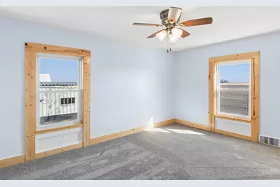 3292 E 24th Road, Marseilles, IL 61341 - Photo 10