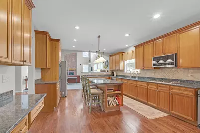 28309 W Savannah Trail, Lake Barrington, IL 60010 - Photo 8