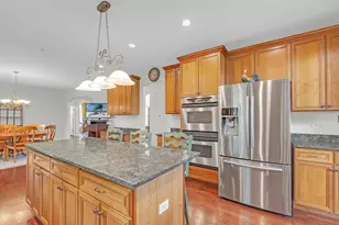 28309 W Savannah Trail, Lake Barrington, IL 60010 - Photo 10