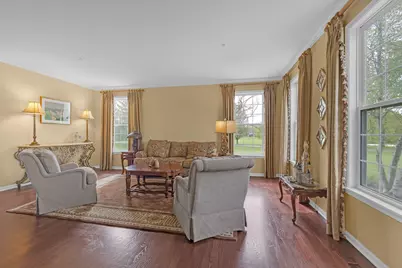 28309 W Savannah Trail, Lake Barrington, IL 60010 - Photo 6