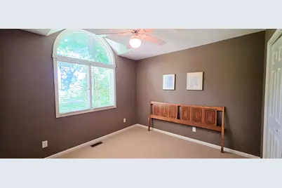 4958 Northridge Drive, Saint Anne, IL 60964 - Photo 10
