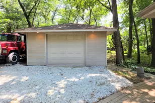 4958 Northridge Dr, Saint Anne, IL 60964 - Photo 14
