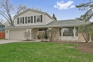 1554 Chickasaw Dr, Naperville, IL 60563 - Photo 2