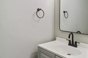 9139 Robinson Ave, Franklin Park, IL 60131 - Photo 16