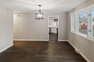 9139 Robinson Ave, Franklin Park, IL 60131 - Photo 6