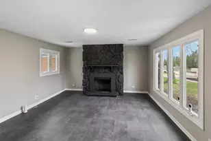 9139 Robinson Ave, Franklin Park, IL 60131 - Photo 4