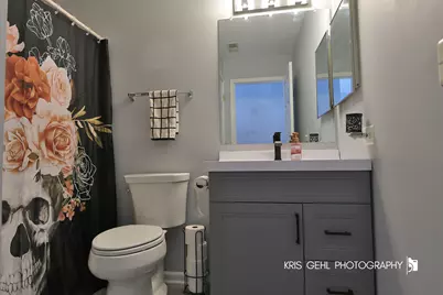 1244 N Red Oak Circle #3, Round Lake Beach, IL 60073 - Photo 10