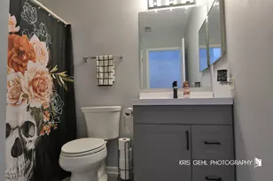 1244 N Red Oak Cir, Round Lake Beach, IL 60073 - Photo 10