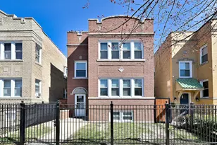 2025 N Laporte Ave, Chicago, IL 60639 - Photo 2
