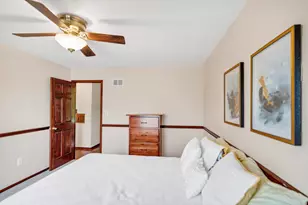 842 Pin Oak Cir, Cary, IL 60013 - Photo 18